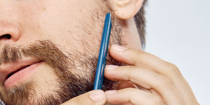 無精髭 ぶしょうひげ の整え方 お手入れ方法を解説 メンズ脱毛百科事典 リンクスペディア