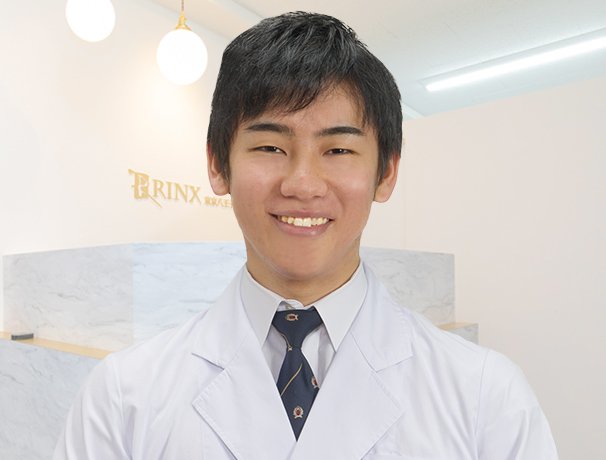 東京八王子店 店長 佐藤 佳祐