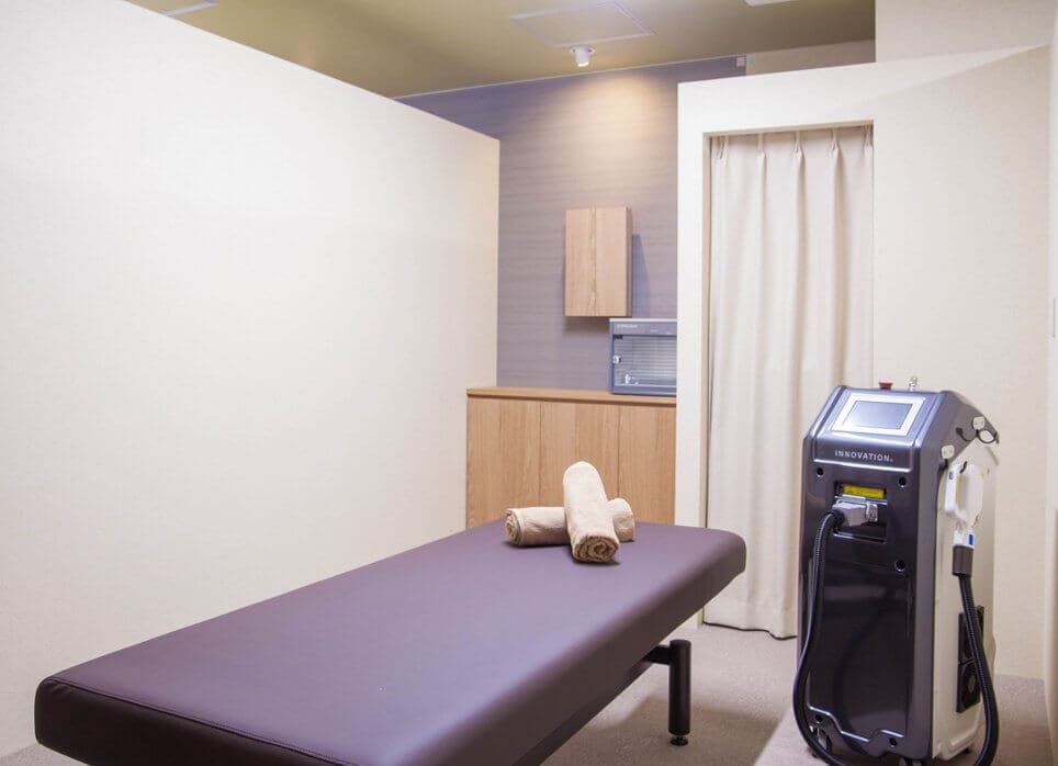 秋田駅前店の店舗写真4