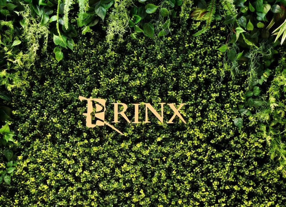 青森駅前店の店舗写真4