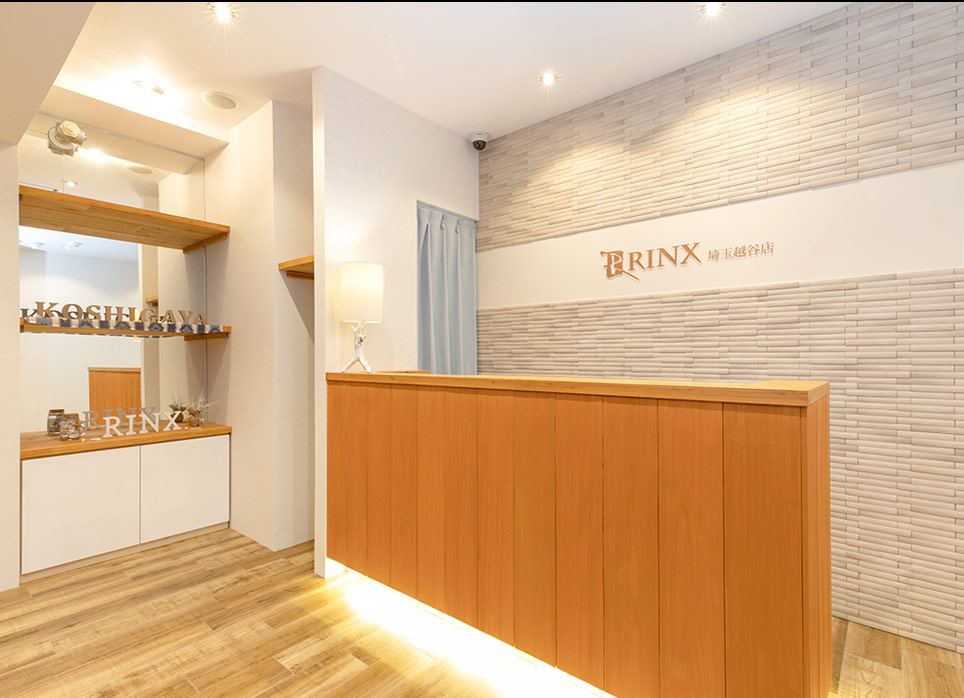 埼玉越谷店の店舗写真2