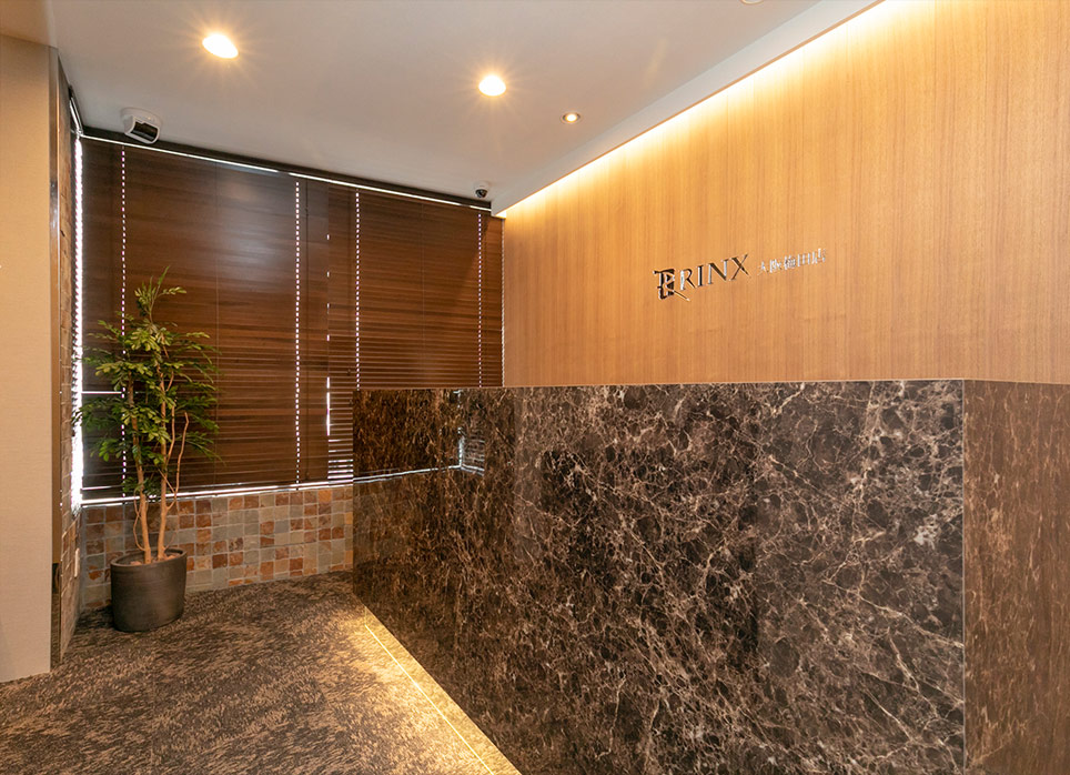 大阪梅田店の店舗写真2