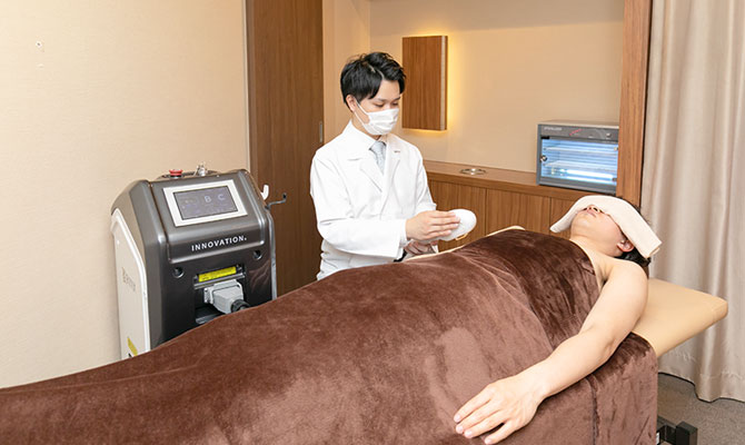 男性脱毛の専門技能士によるメンズ脱毛・ヒゲ脱毛の施術
