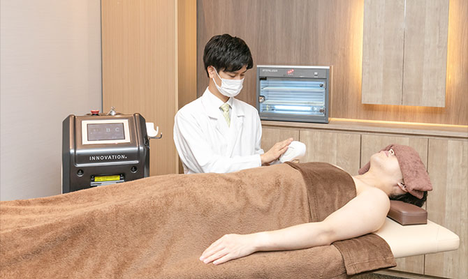 男性脱毛の専門技能士によるメンズ脱毛・ヒゲ脱毛の施術