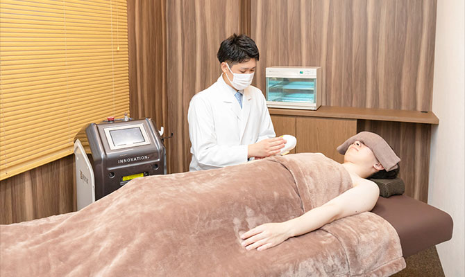 男性脱毛の専門技能士によるメンズ脱毛・ヒゲ脱毛の施術