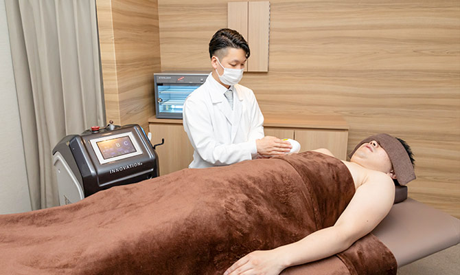 男性脱毛の専門技能士によるメンズ脱毛・ヒゲ脱毛の施術