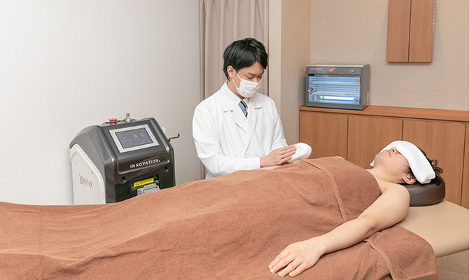 男性脱毛の専門技能士によるメンズ脱毛・ヒゲ脱毛の施術