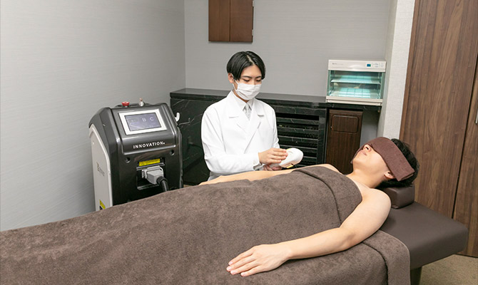 男性脱毛の専門技能士によるメンズ脱毛・ヒゲ脱毛の施術